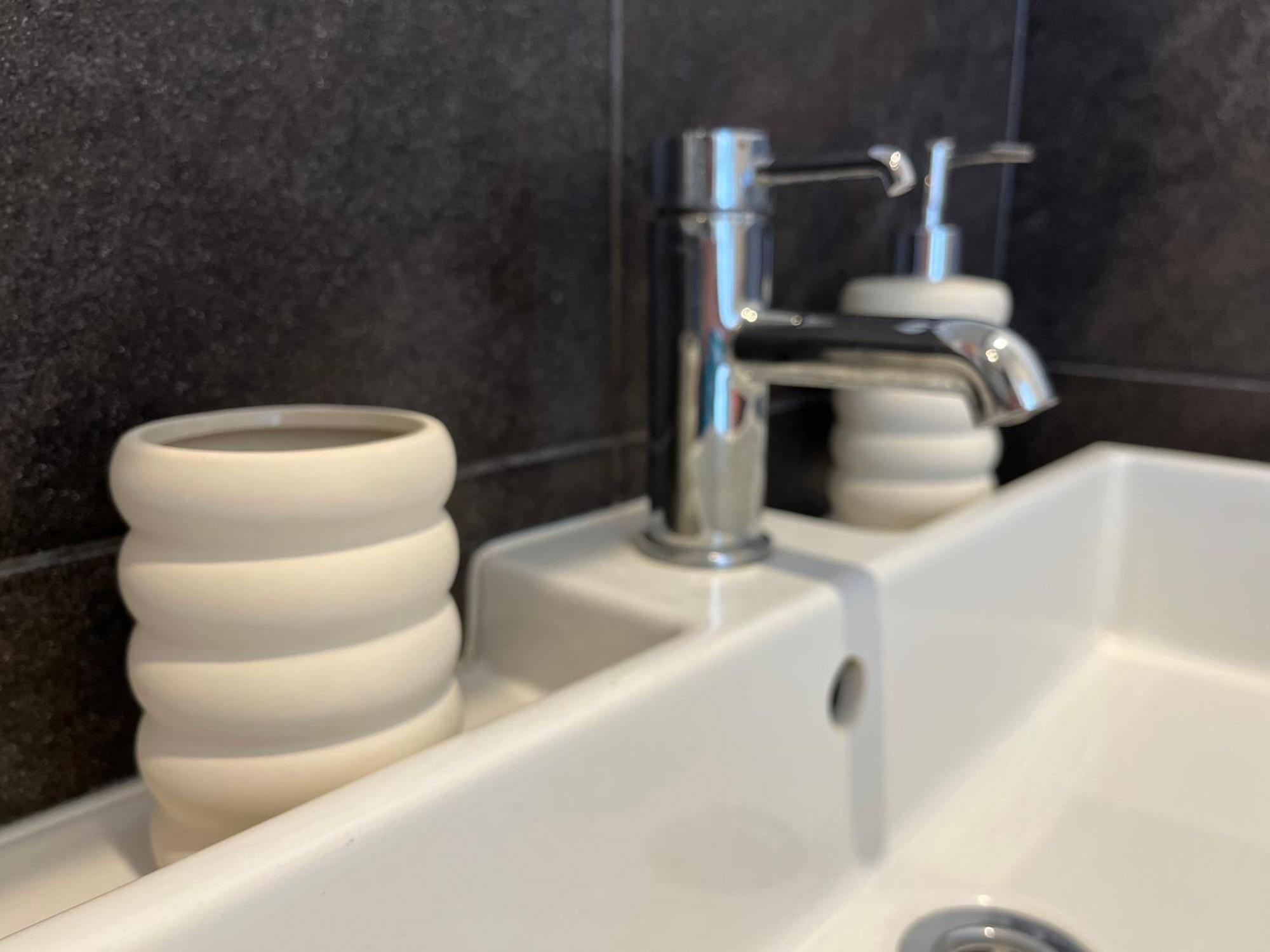 Apartament I Love Piotrkowska Z Wielkim Lustrem, Balkonem I Klimatyzacja Łódź Exteriör bild